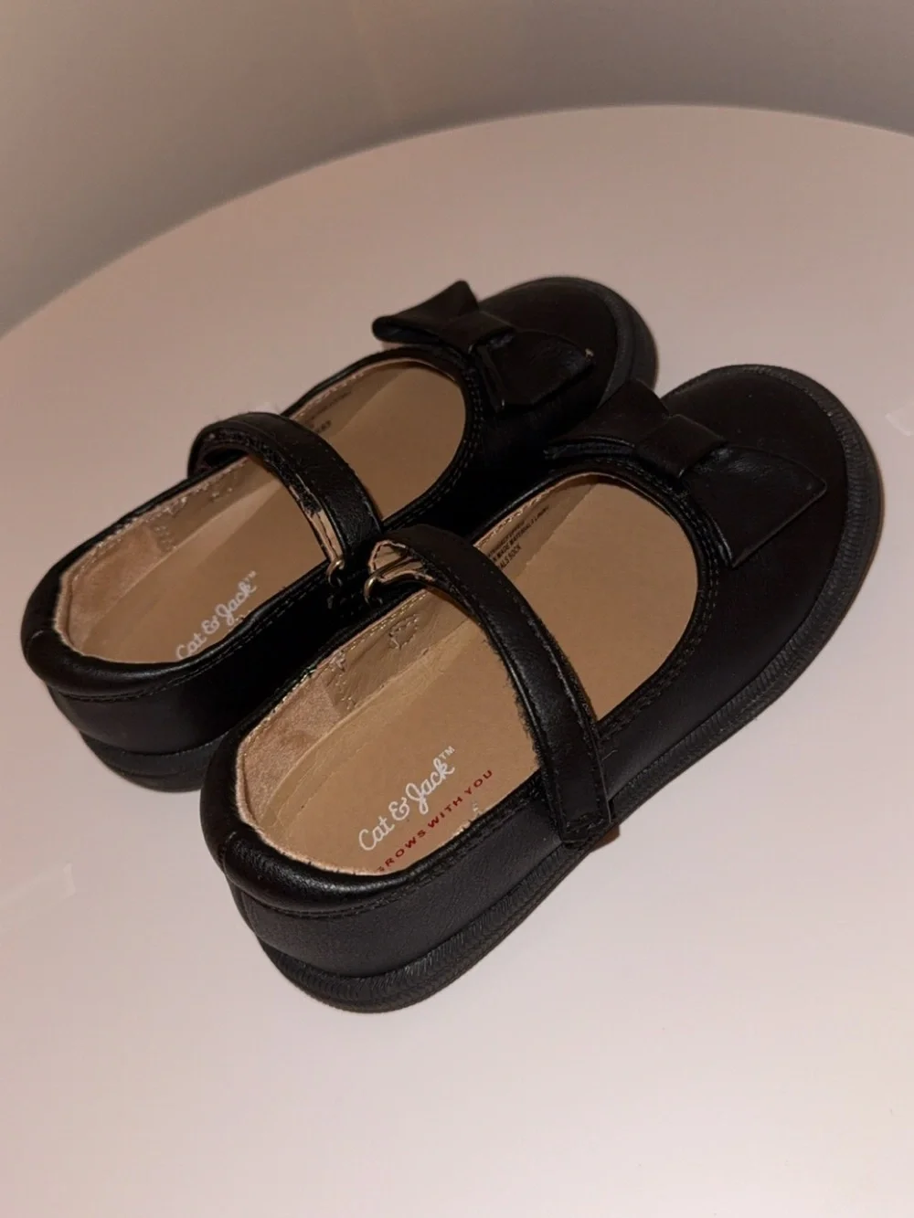Cat & Jack Black Mary Jane Shoes with Bow - Toddler Girl Size 9 - Velcro Straps